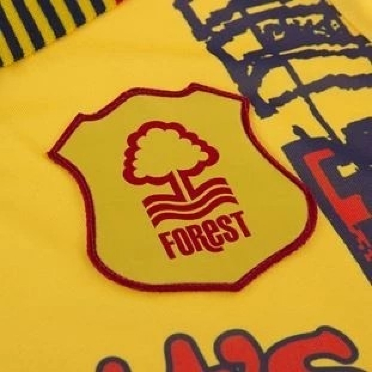 Nottingham Forest 1995/97 Away Retro Football Shirt Retrofootball®