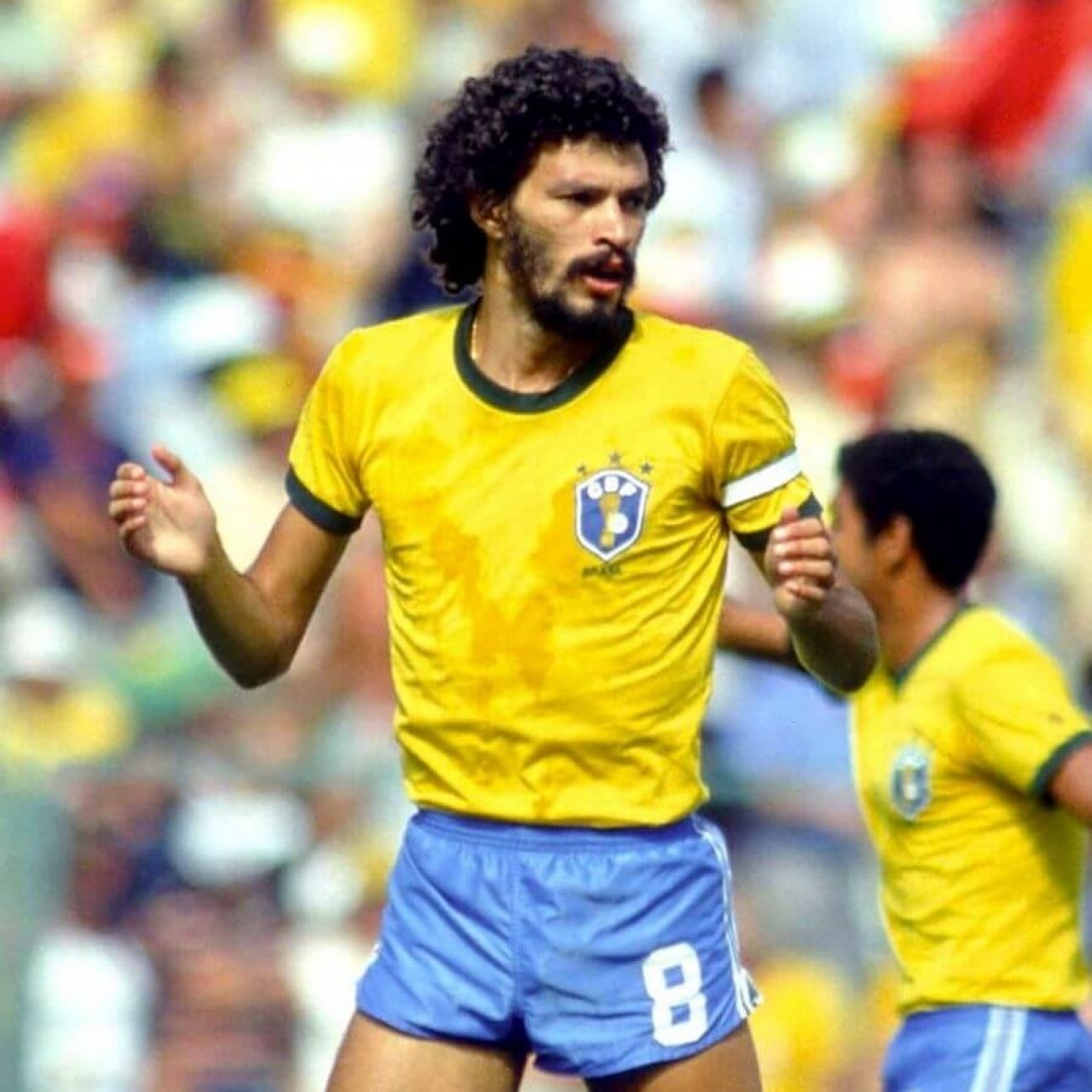 Brazil 1982 World Cup Finals Retro Football Shirt Tee Top Short Sleeve Mens 