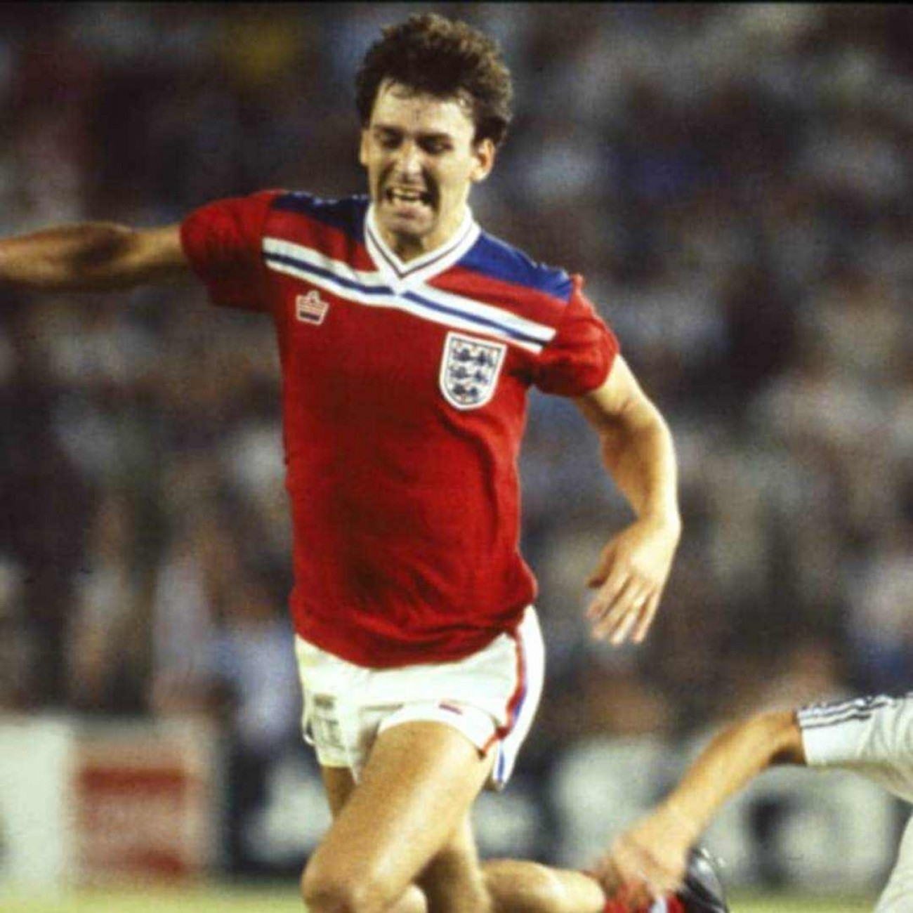 1982 england away shirt