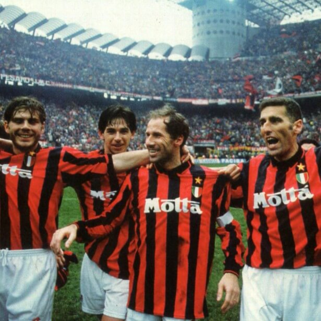 Milan retro shirt Van Basten 1989 Retrofootball