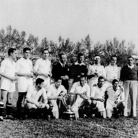 Sevilla FC 1945 - 46 Retro Shirt