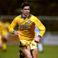 Team wearing Leeds United 1993 1992 shirt