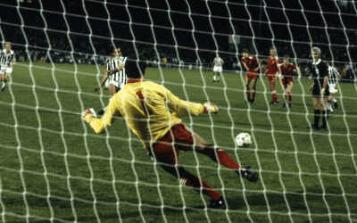 PLATINI PENALTY EUROPEAN CUP 1985 JUVENTUS VS LIVERPOOL